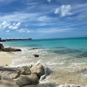 https://33-steps-away-your-cozy-beach-flat.comcaribbean.com