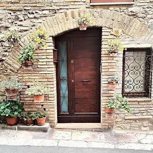 Nonna Milde Assisi