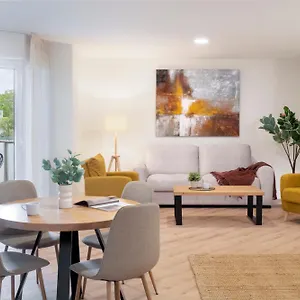 https://magno-apartments-principe.es-andalucia.com
