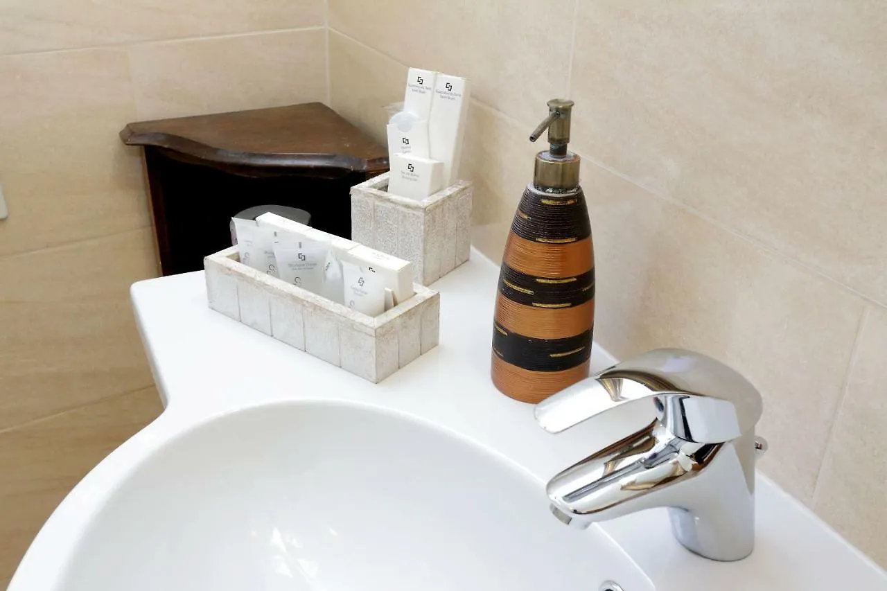 Apartment Marrucini  Rome